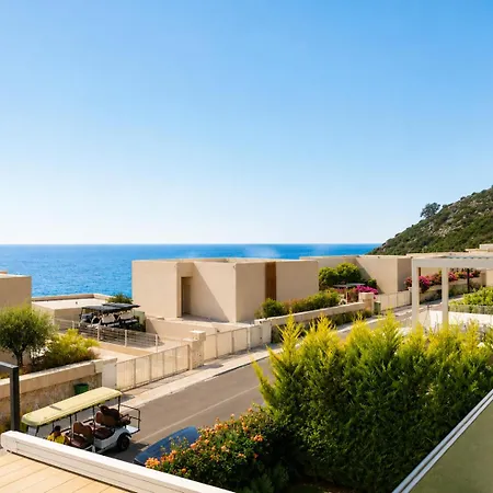 Azure Coastal Jacuzzi *